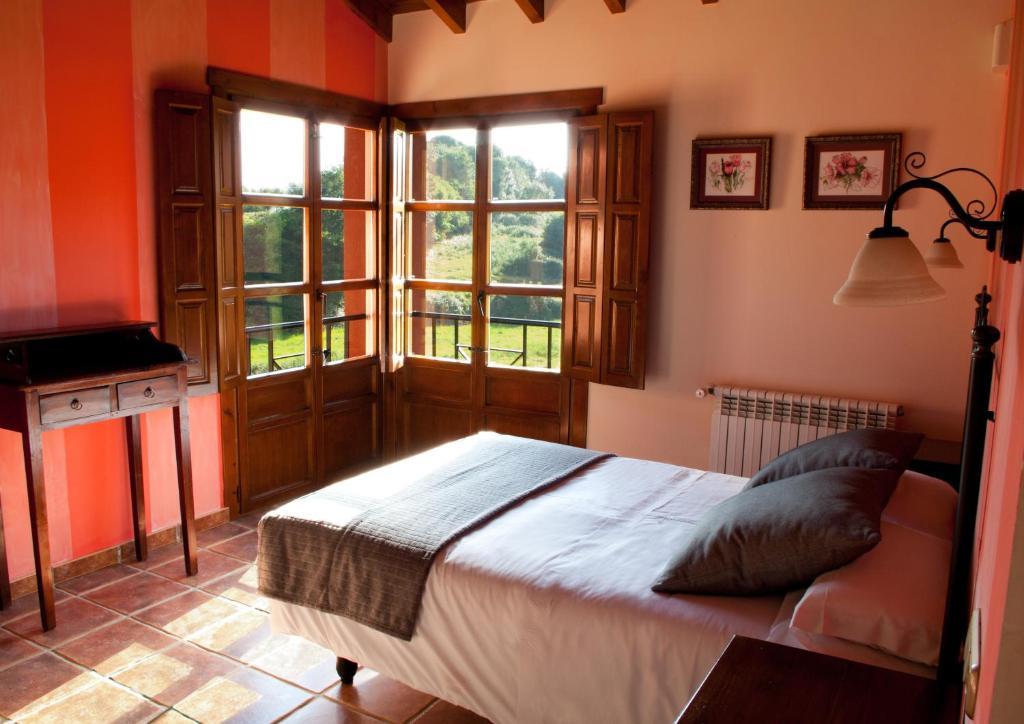 Hotel Rural La Lluriga La Galguera Chambre photo